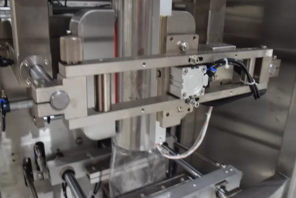 powder pouch packing machine price