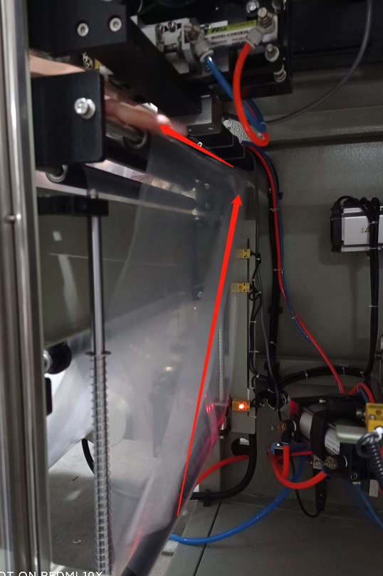 How To Install A Film Roll On A Vertical Packaging Machine