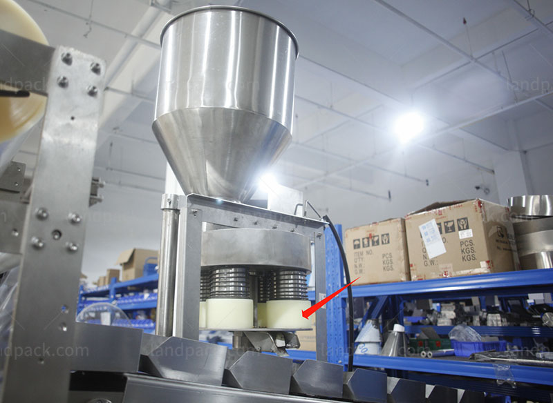 vertical filling machine