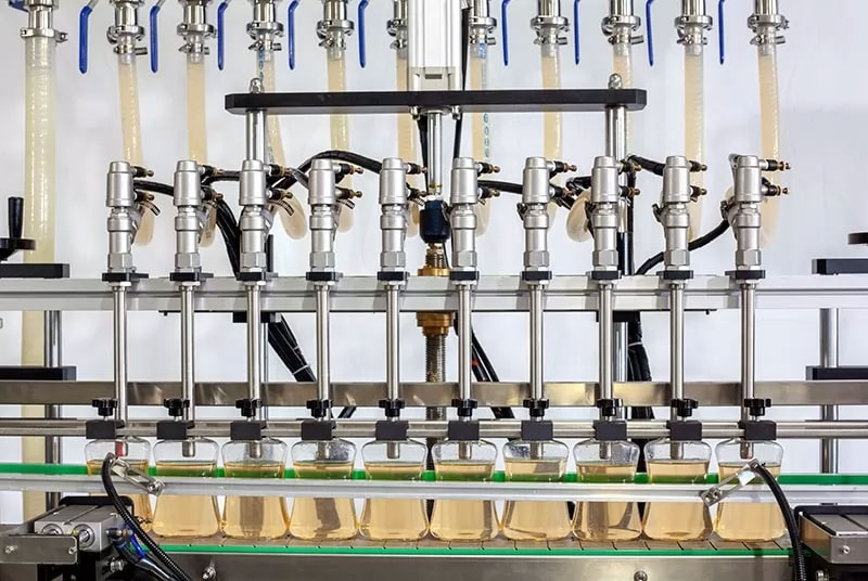 automatic liquid filling machine