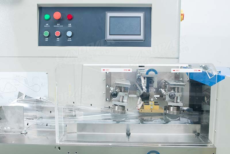 Noodles packing machine
