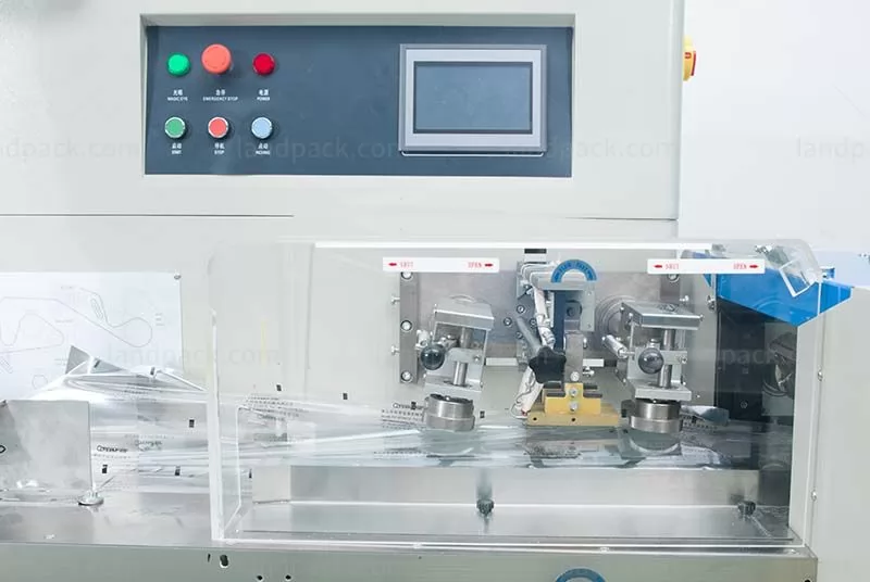 Noodles packing machine