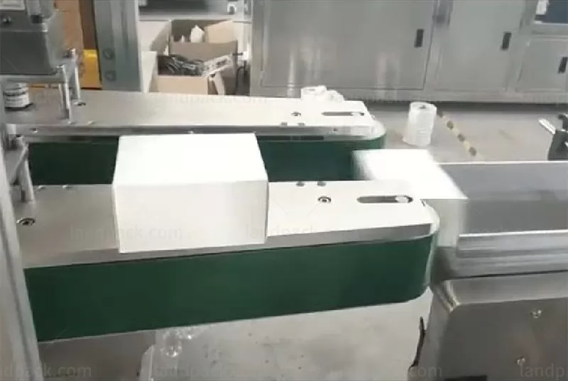 Automatic Face Masкs Carton Box Packing Machine