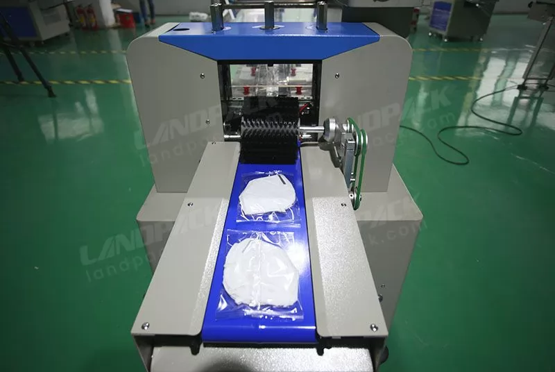 Automatic Vacuumize N 95/ KN 95 Masк Packing Machine