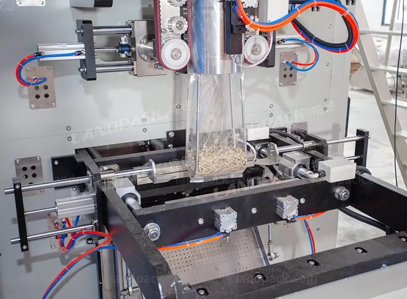 dog food packing machinery