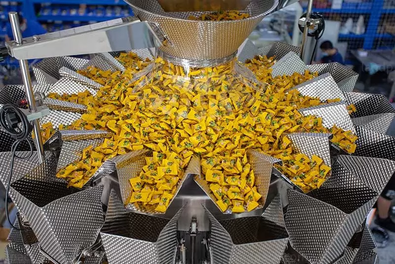 candy pouch packing machine