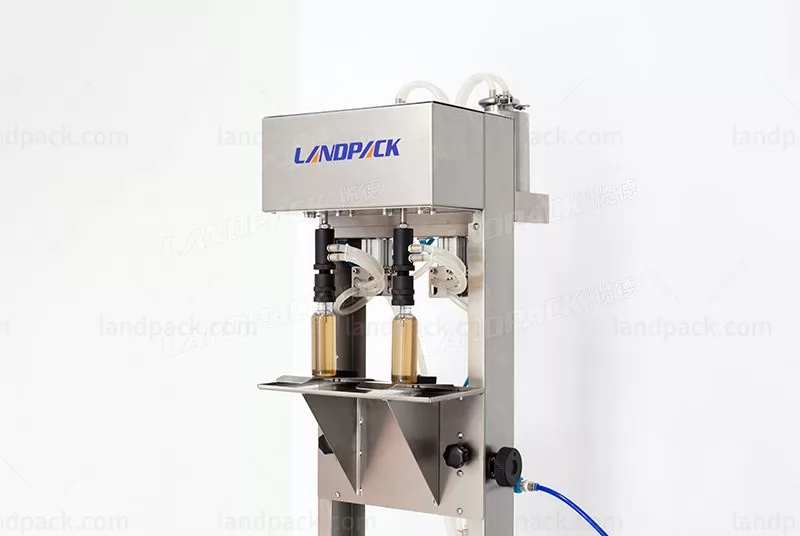 semi automatic liquid filling machine