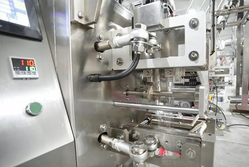 liquid packing machine