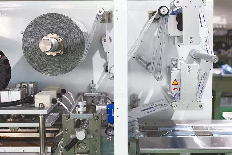 flow pack wrapping machine