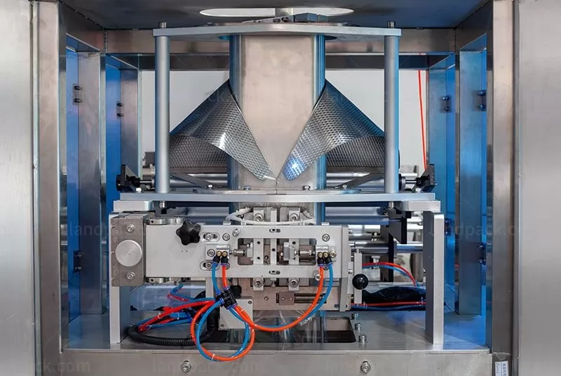 vertical packing machine