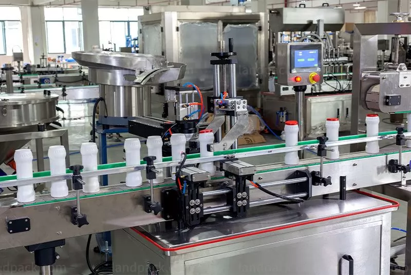 Auger powder filling and sealing machine