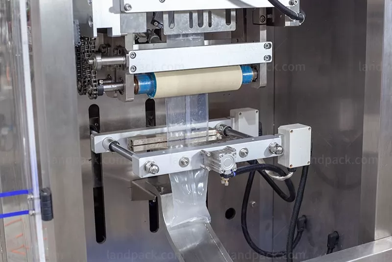 liquid sachet filling machine