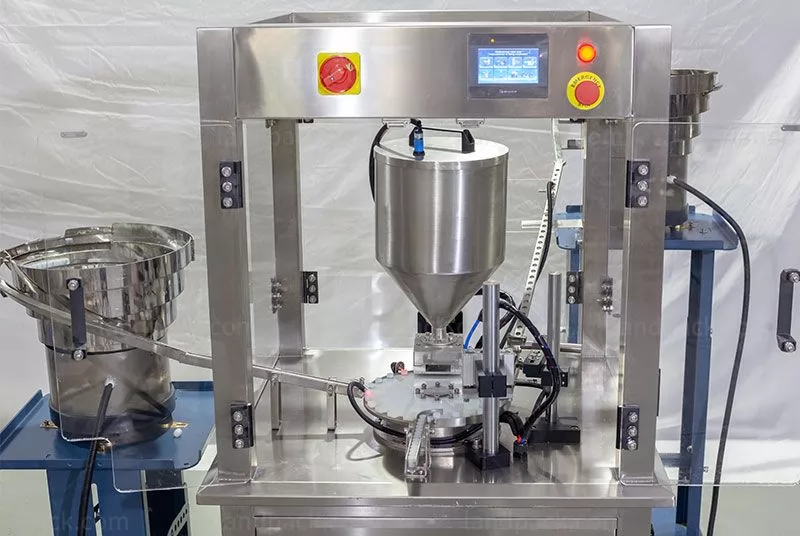 desiccant filling machine