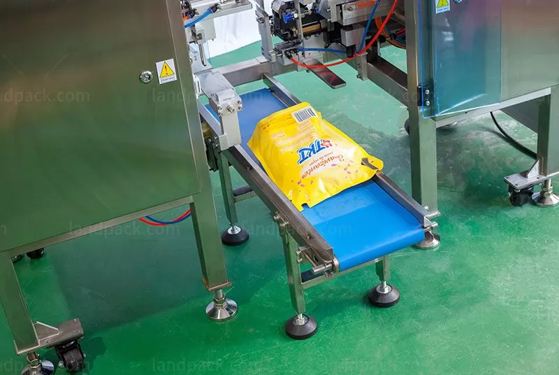 liquid spout pouch filling machine