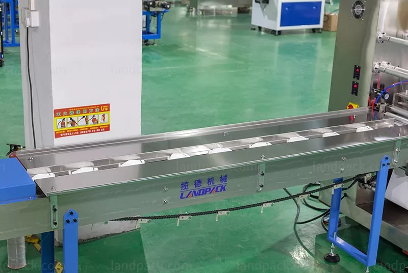 disposable mask packing machine