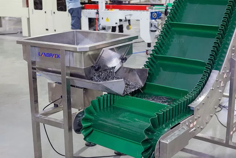 fastener packaging machine