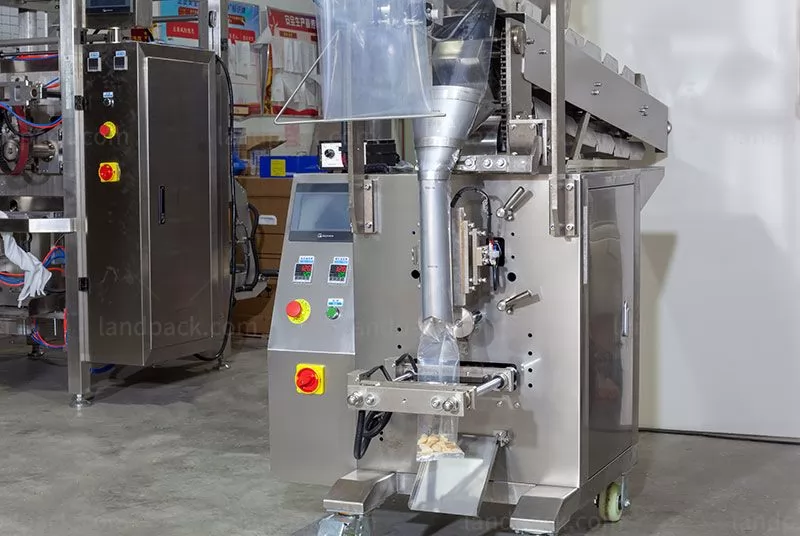 snacks pouch packing machine