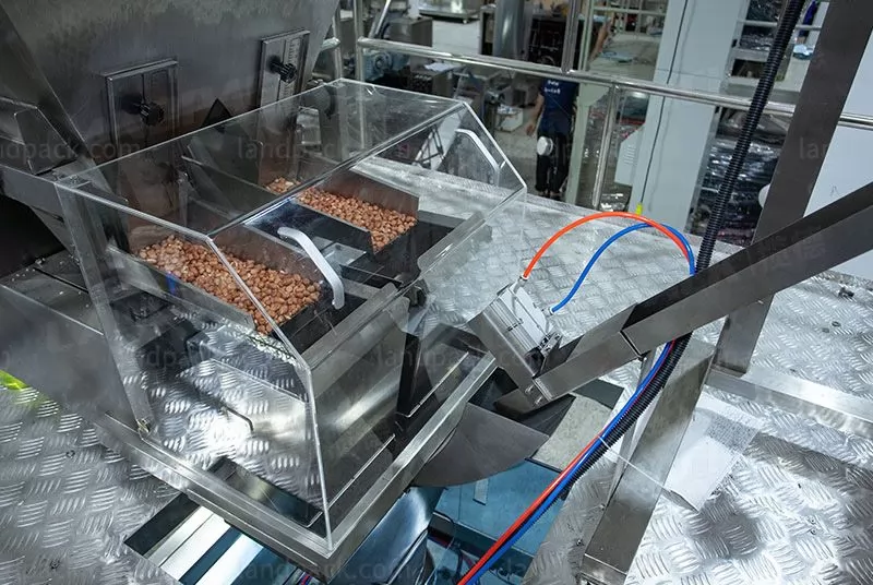 stand up pouch packing machine