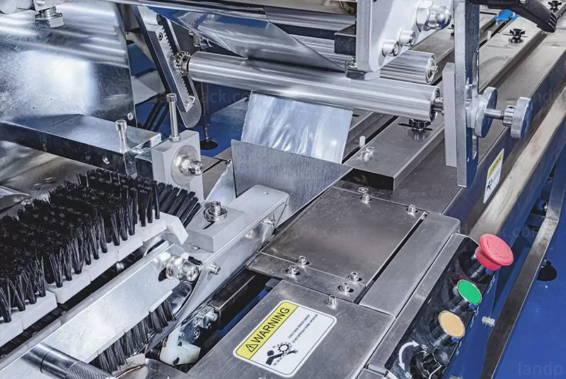 automatic bread packaging machine