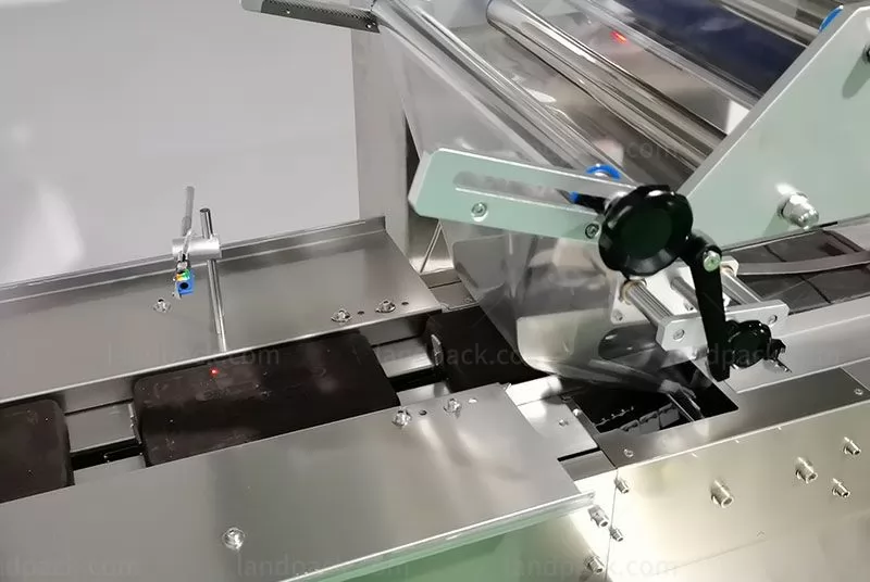 chocolate packaging machine manufacturers