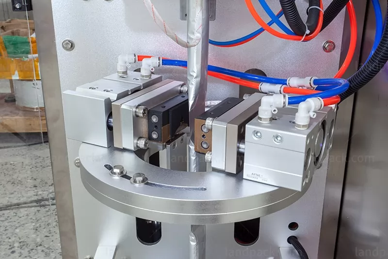 liquid automatic packaging machine