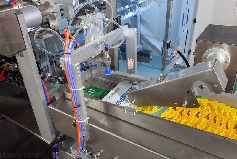 dry fruit packaging machine