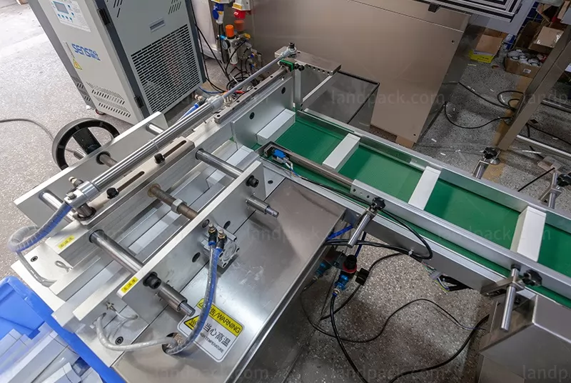 pharmaceutical tube filling machine