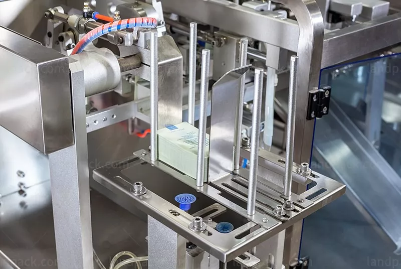 4 side seal pouch machine
