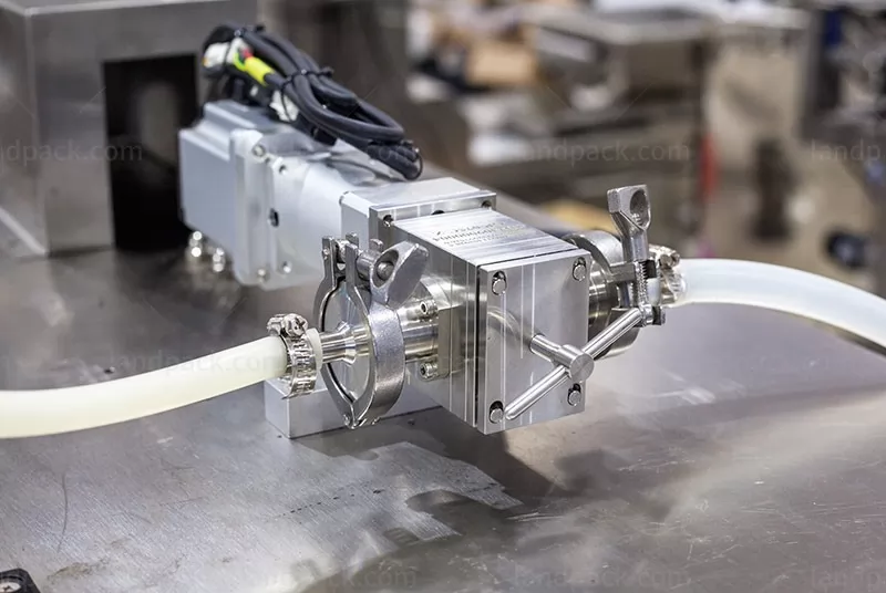 four side sealing machine