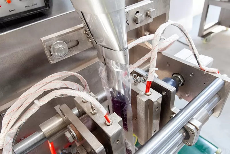 liquid sachet packaging machine liquid sachet packaging machine