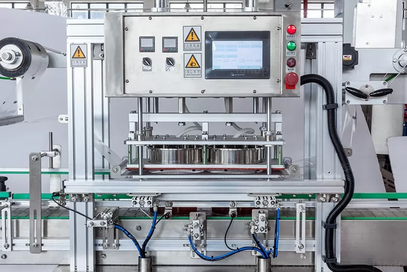 liquid filling line machine