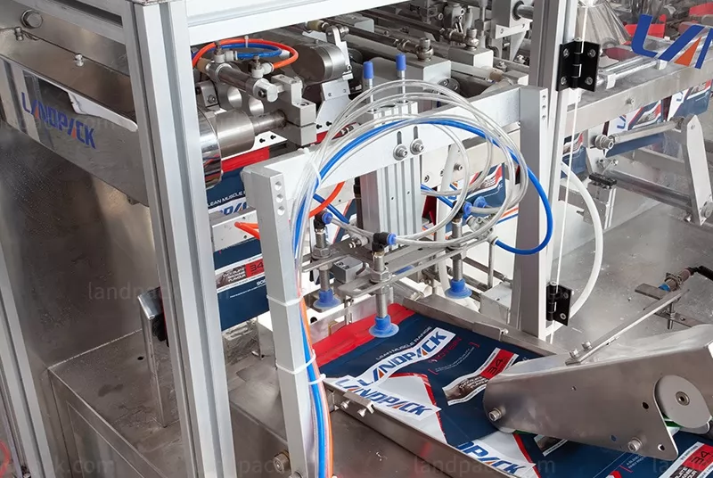 medicine packing machine