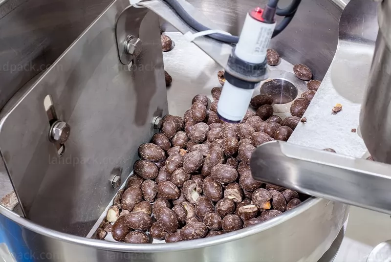 automatic snacks packing machine