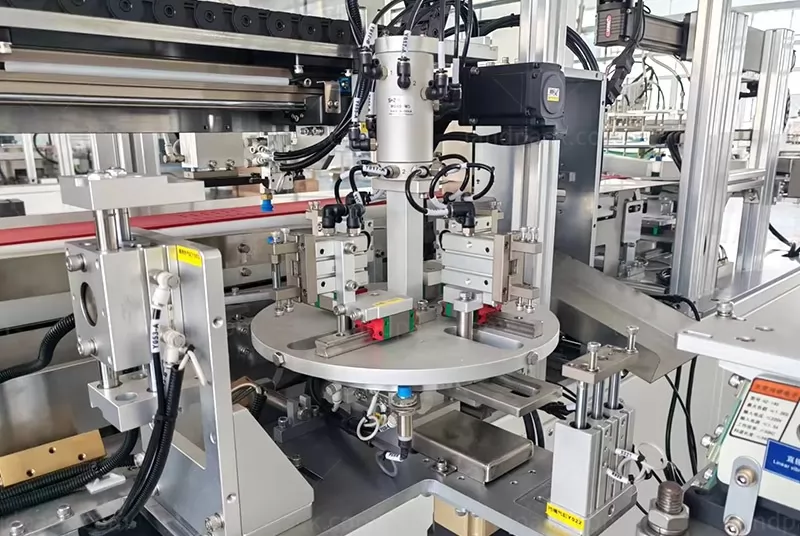 spout inserting sealing machine spout inserting sealing machine