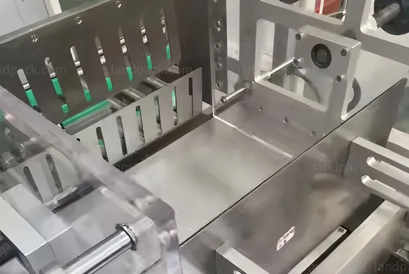 robotic case erector