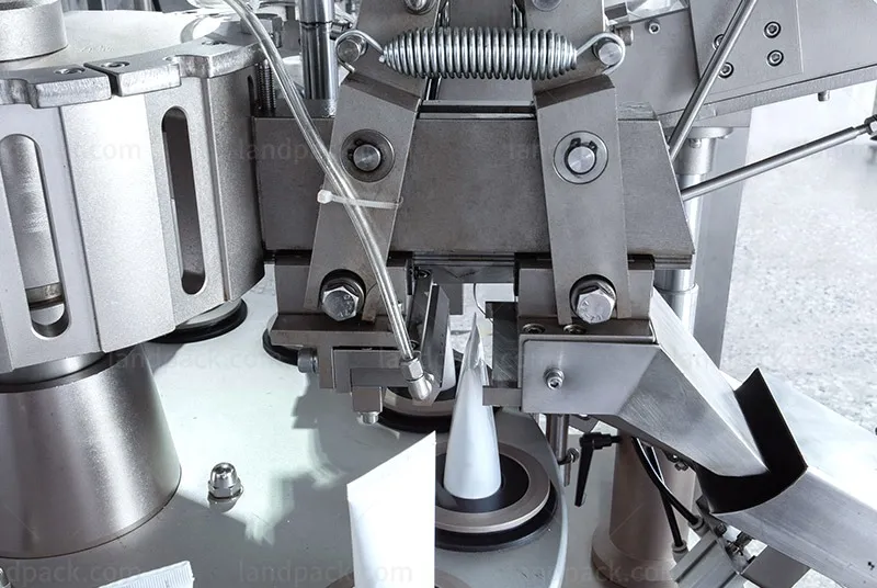 auto plastic tube filling sealing machine auto plastic tube filling sealing machine