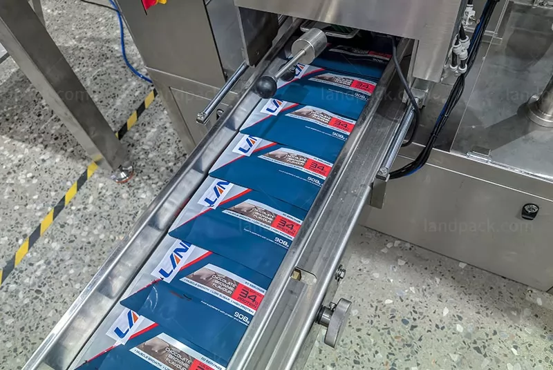 chips packaging machine chips packaging machine