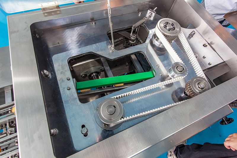 High Speed Feeding And Packing Line For Sandwich Biscuits