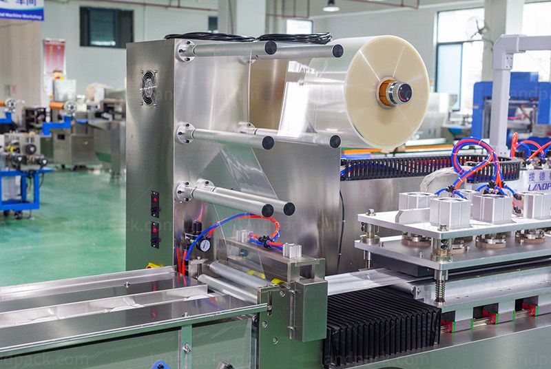 Four-Side Sealing Packing Machine | Face Mask Medicine Patch Flow Packing Machine