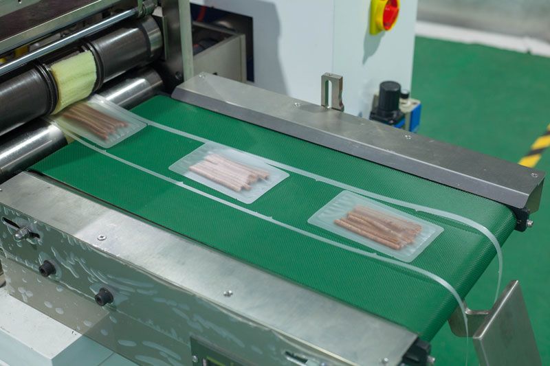 Fully Automatic Four Side Sealing Horizontal Packaging Machine