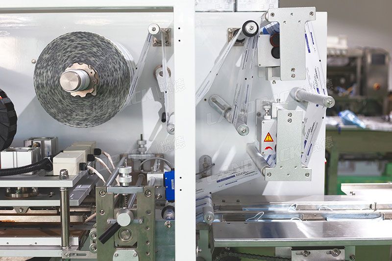 horizontal wrapping machine