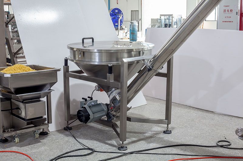 Auger Screws Feeding Conveyor