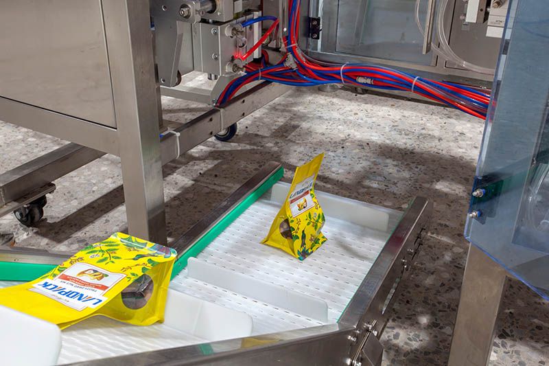 Nut Mini Doypack Packing Machine | Mixed Cashew Packing Machine With Measure